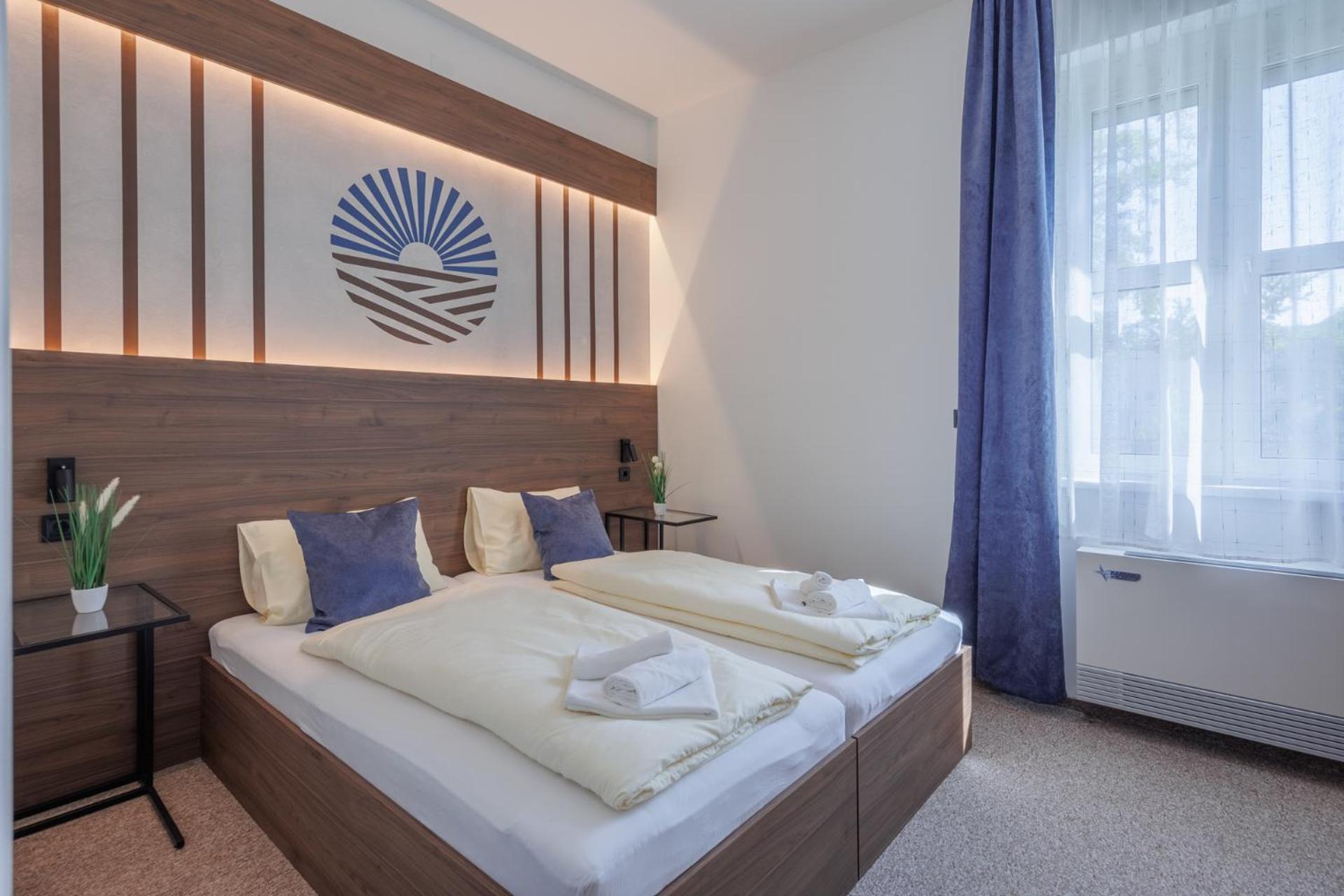 100 Eves Fogado Bed & Breakfast Szatymaz Ngoại thất bức ảnh